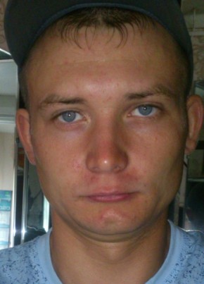 максим, 31, Россия, Омутнинск
