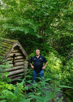 Гоша из Брянска 56 лет