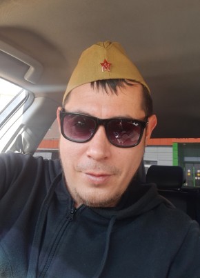 Артур из Уфы 43 года
