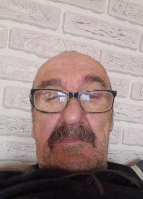 Алексей из Нового Оскола 64 года