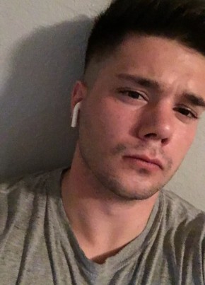 leighton, 25, United States of America, Lincoln (State of Nebraska)