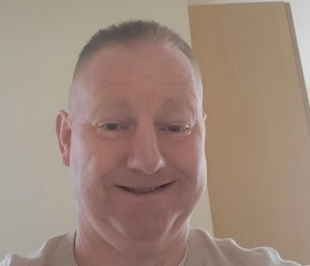 Vernon, 52, Milton Keynes