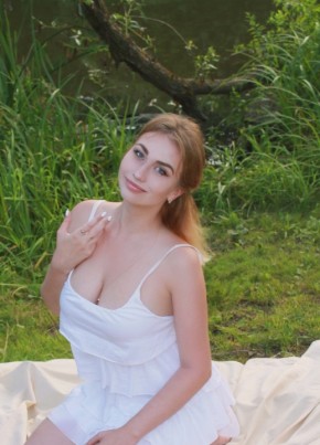 Валерия, 25, Россия, Назрань