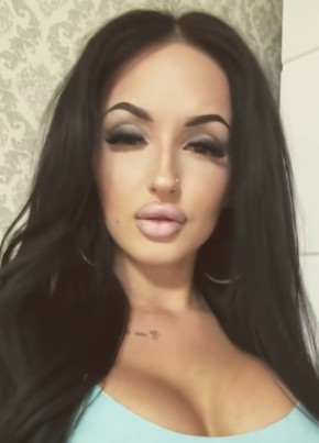 юля из Волгограда 27 лет