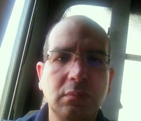 Mark smith, 46, Cairo