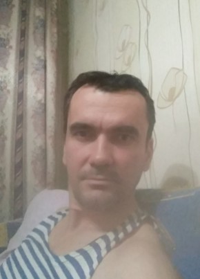 Arsen Bekirov, 44, O‘zbekiston Respublikasi, Olmaliq