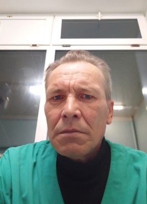 Михаил из Ижевска 52 года