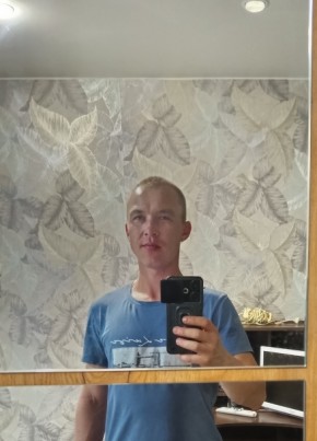 Илья из Всеволожска 33 года
