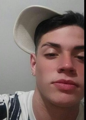 Matheus, 20, Brazil, Canoas