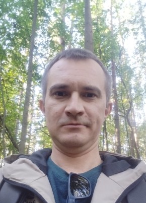 Максим из Зеленодольска 40 лет