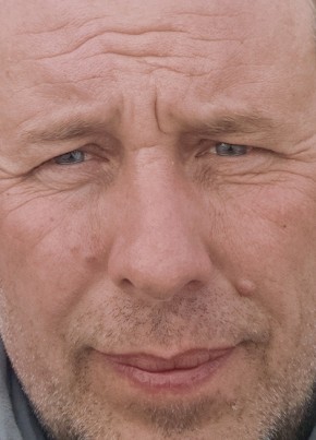 Юрий из Сургута 50 лет