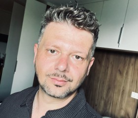 Ivan, 34, Varna