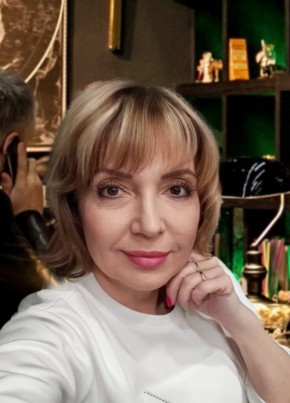 Лариса, 55, Россия, Санкт-Петербург