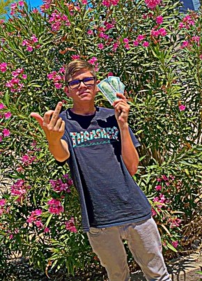 Jacob, 20, United States of America, Yucca Valley