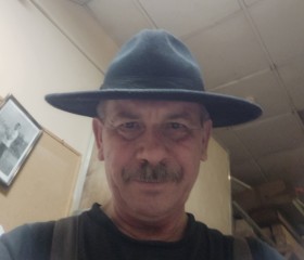 Nik, 65, Moscow