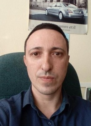Макс Гринкин из Воронежа 43 года