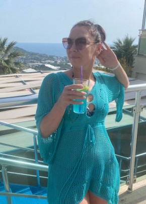 Елена из Mahmutlar 44 года