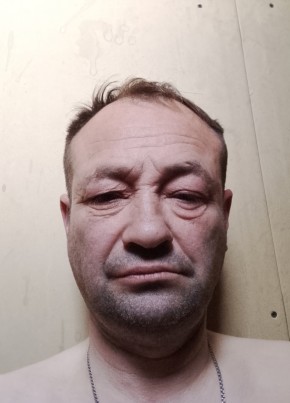 Сергей из Первоуральска 49 лет