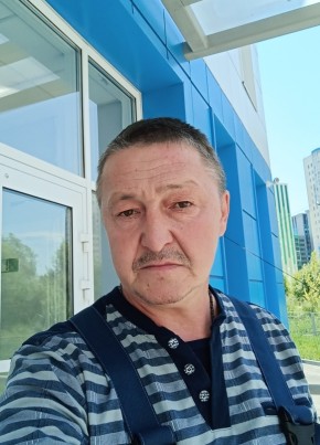 Ильдар из Новосибирска 49 лет