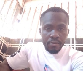 Kanhan, 37, Yamoussoukro
