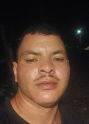 Lucas rabelo из Ananindeua 24 года