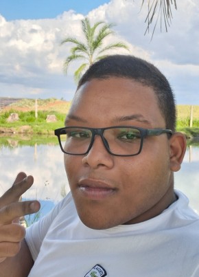 Silas Gabriel, 19, República Federativa do Brasil, Ituiutaba