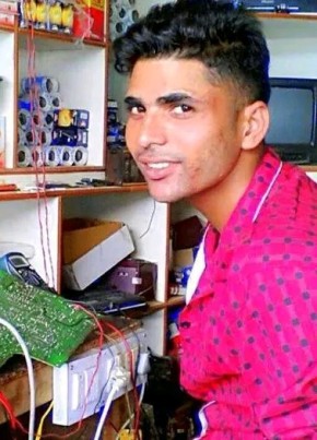Dildar из Kathmandu 18 лет