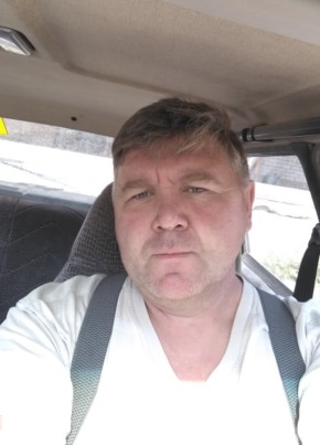 Олег, 53, Россия, Александровск