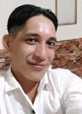 Hengky Fernando, 31, Indonesia, Kota Pontianak