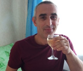 Анатолий, 48 лет, Владивосток