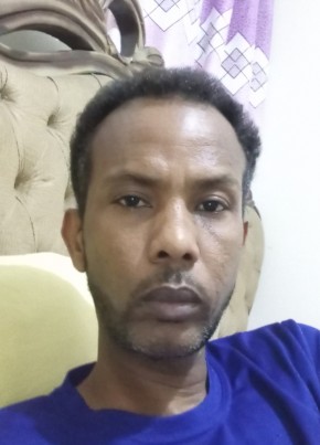 Mohamad из Nairobi 32 года