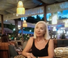 Lana, 64, Nea Artaki