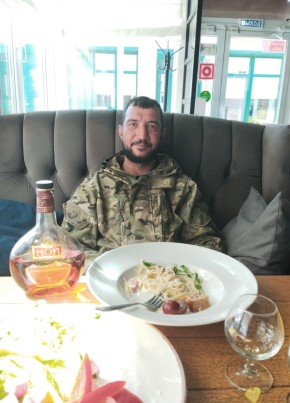 Павел, 39, Россия, Киров (Кировская обл.)
