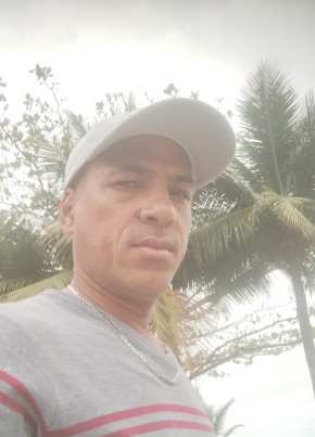 Darlan из Guarapari 42 года