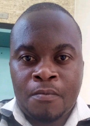 Danny M из Lusaka 39 лет