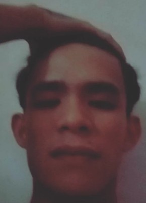 M.R john, 22, Pilipinas, Santol