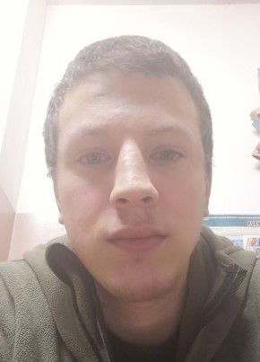 Иван, 28, Россия, Мирный (Якутия)