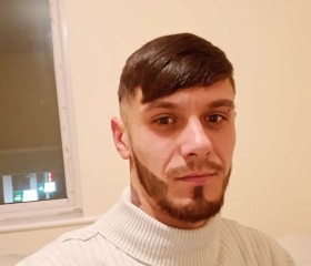 Daniel, 29, Carlow