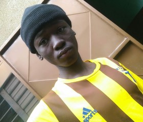 Camille , 23, Djougou