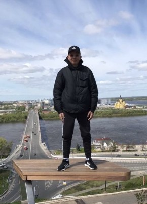Макс из Сасово 18 лет