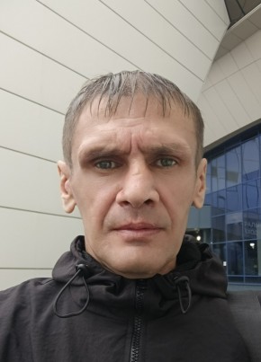 ИГОРЬ из Кемерово 46 лет