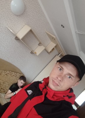 Сергей, 26, Україна, Луганськ