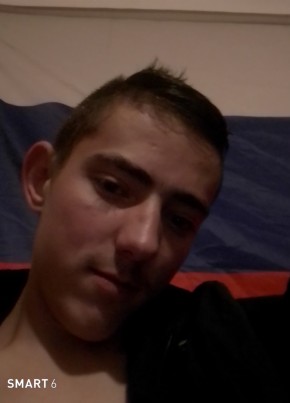 Айнур Мадияров из Учалы 22 года