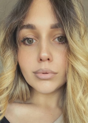 Nina из Калуги 23 года