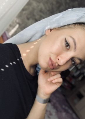 Анастасия, 23, Россия, Пенза