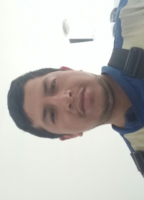 Alejandro, 20, República del Ecuador, Quito