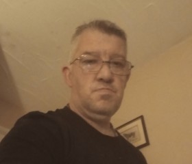 Mark, 57, Stoke-on-Trent