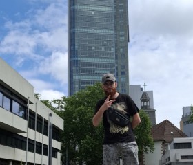 Egor, 25, Frankfurt am Main