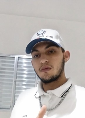 Renato da Silva из São Paulo capital 21 год