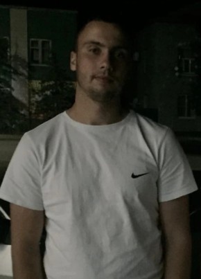 Andrei из Ахтубинска 26 лет
